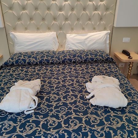 Hotel Ambassador Rimini Luaran gambar