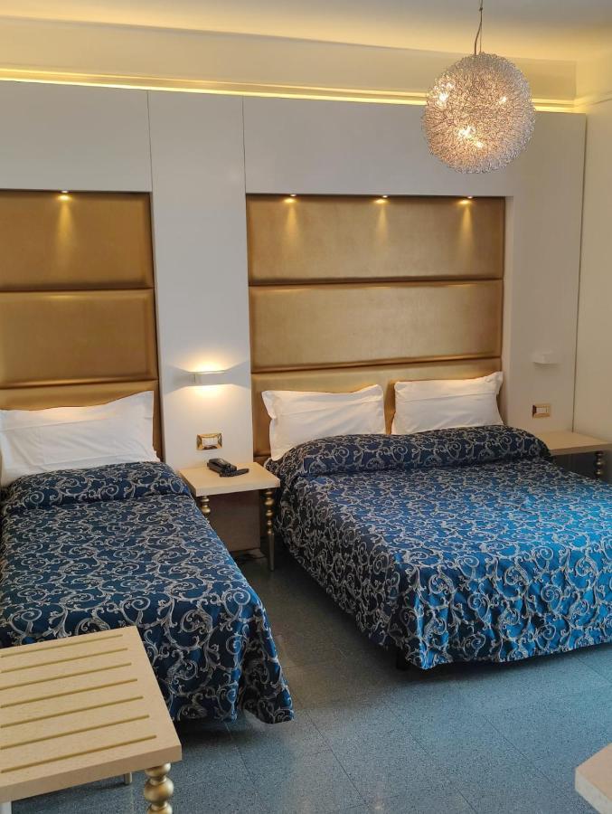 Hotel Ambassador Rimini Luaran gambar