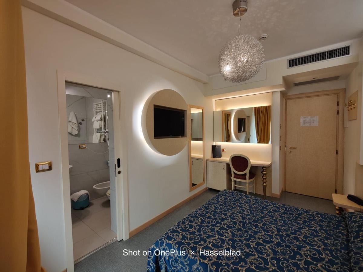 Hotel Ambassador Rimini Luaran gambar