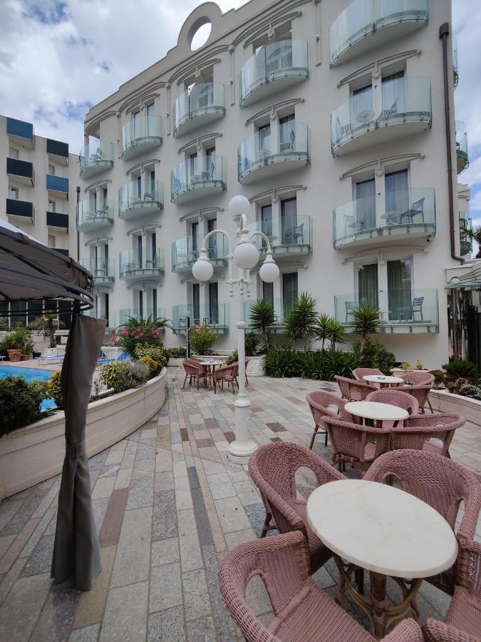 Hotel Ambassador Rimini Luaran gambar