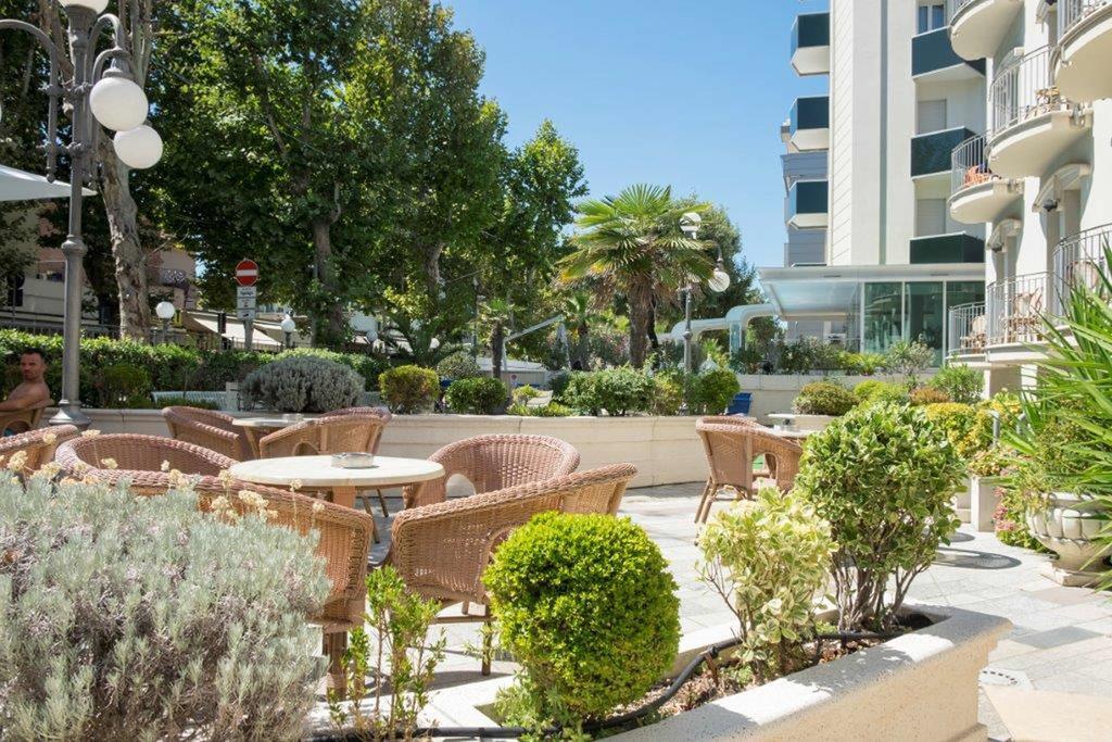 Hotel Ambassador Rimini Luaran gambar