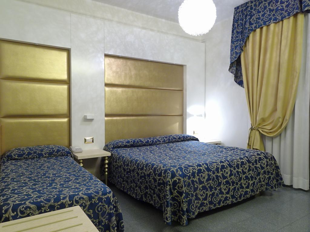 Hotel Ambassador Rimini Luaran gambar